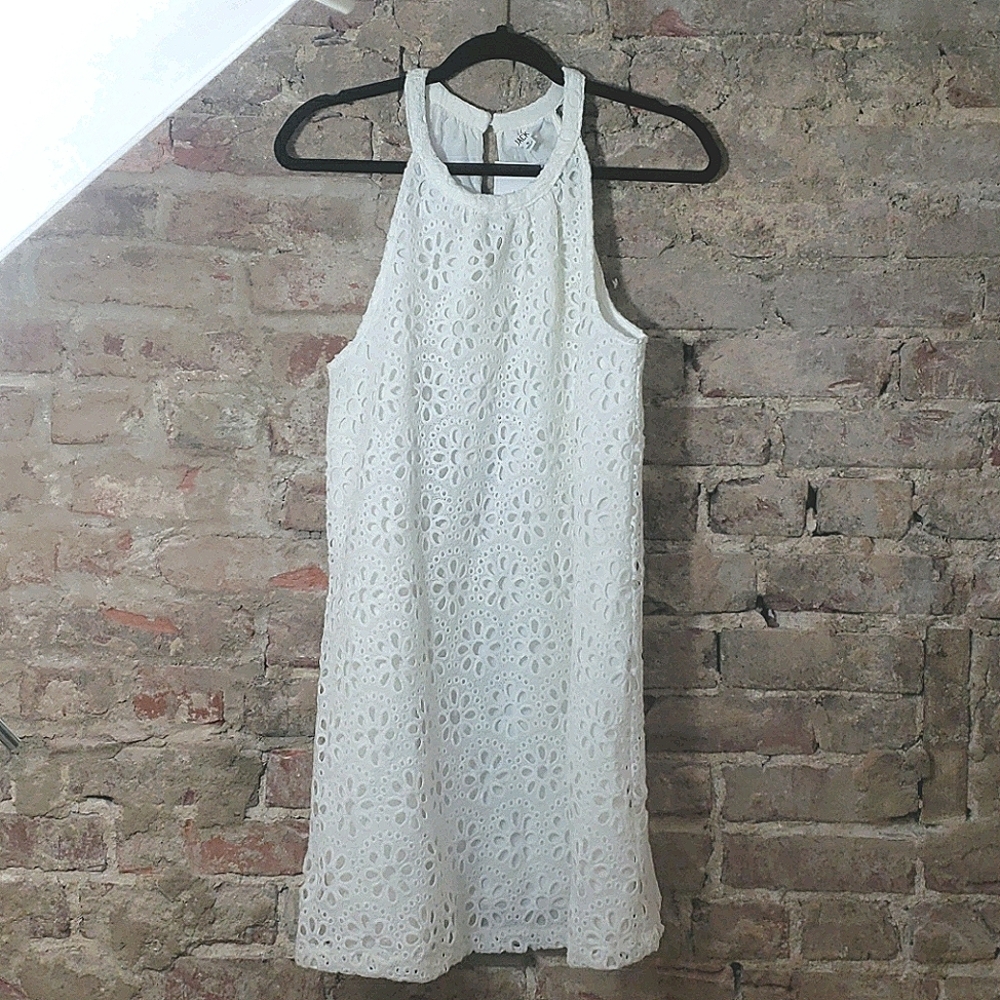 White flower lace dress size Small by Jack lined New